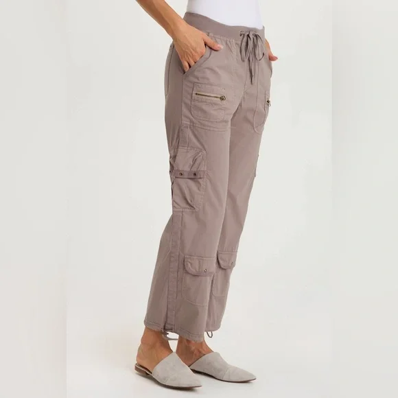 XCVI LANGLEY POPLIN CINCHED LEG CARGO PANT - Picture 3 of 5